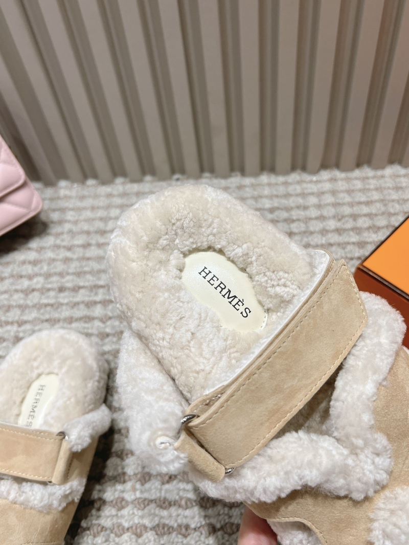 Hermes Slippers